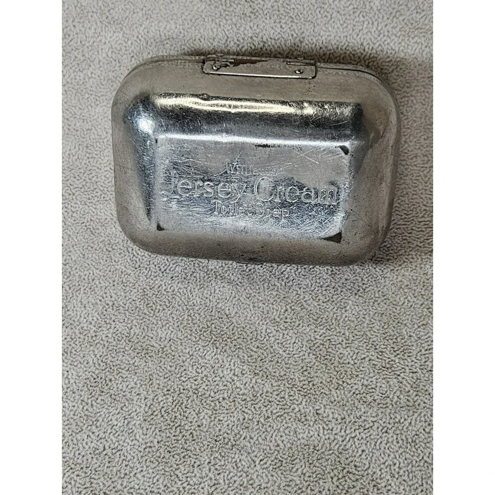 Antique Advertising J.B. Williams JERSEY CREAM Traveling Silverplate Soap Box